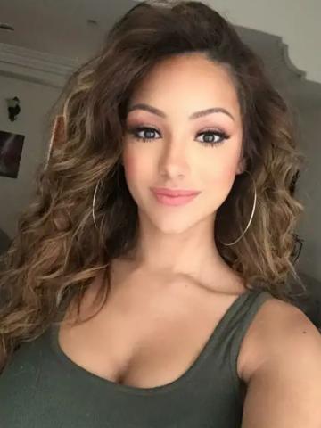 Яна Астрахань фото 2